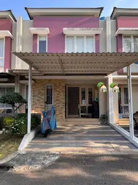 Rumah di dekat kampus UMN siap huni