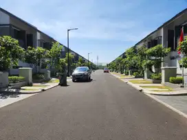 Rumah Modern di Cluster Flora, Dekat Summarecon Mall Bandung