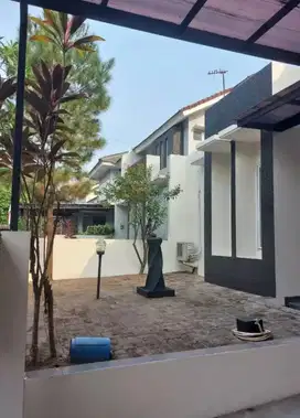 Rumah Bagus Siap Huni di Nusa Loka BSD City