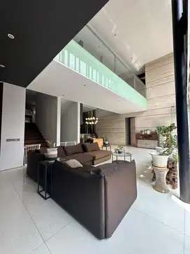 DIJUAL RUMAH MEWAH DI PANGLIMA POLIM UK 373M2, KEBAYORAN BARU