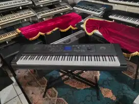 Piano Digital Yamaha DGX660