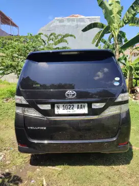 Jual cepat velfiere 2.4 matic 2010