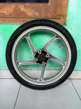 Velg Scoopy R14