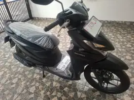 Km 2rb keyless honda beat deluxe 2025 bln 1 garansi serv pajak panjang