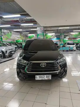 INNOVA 2.4 V LUXURY DIESEL MATIC TH 2022 KM 40RB ISTIMEWA