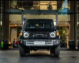 TOYOTA LAND CRUISER 70 LX - ECLIPSE BLACK 2025