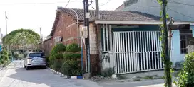 0610,85 aset lelang gresik di driyorejo di granit kumala