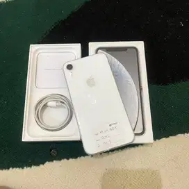 iPhone xr 64gb white ex ibox nego tipis