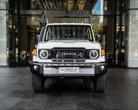 TOYOTA LAND CRUISER 76 GXL - FRENCH VANILLA WHITE 2025