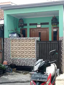 Dijual Cepat Rumah Siap Huni Strategis! SHM, Akses Mudah Harga Nego!