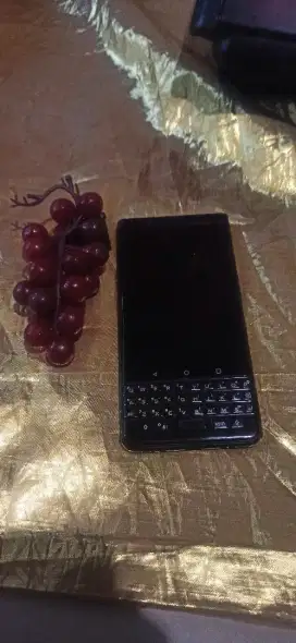 Dijual blackberry Keyone