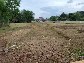 Tanah Kaveling Bogor SHM Siap Bangun, 6.6 Km Pasar Parung