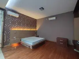 Disewakan cepat rumah pik 1 ada kolam renang full furnish nego