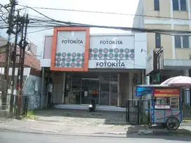 Ruko di Bratang Gede