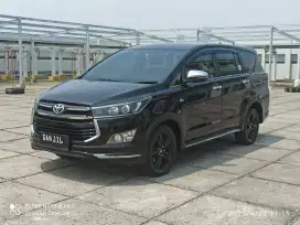 LOW KM 27RB Toyota Innova Venturer Luxury Bensin 2.0 AT 2019 Q G V