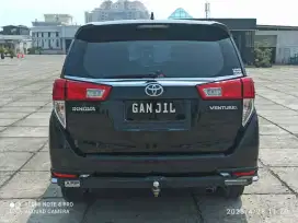 LOW KM 27RB Toyota Innova Venturer Luxury Bensin 2.0 AT 2019 Q G V