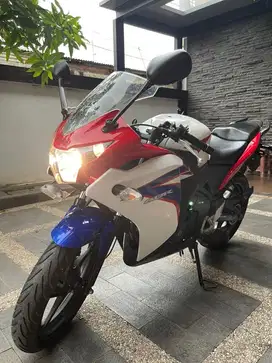 Honda CBR 150R CBR150R RWB CBU THAILAND Antik LOW KM