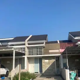 jual rumah Second puri Safira