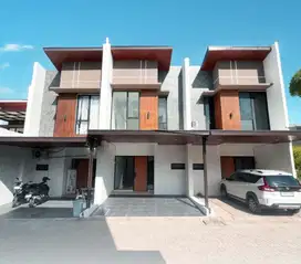 Rumah 2 Lantai Siap Huni DI Cirendeu Dekat MRT dan Toll Lebak Bulus