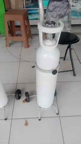 Tabung oksigen portable