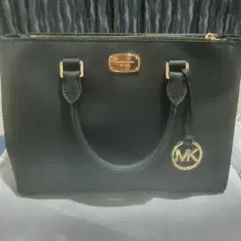 Tas Wanita Branded  merk Michael Kors original