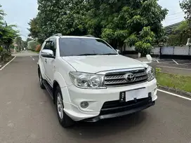 (TDP 2 JT) Toyota Fortuner G 2011 Diesel Automatic Mewah ddan TERMURAH