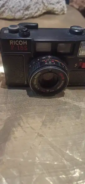 Dijual Kamera Ricoh F-15s