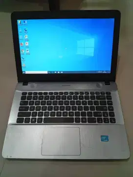Asus x441 Intel hdd500gb GB 14 inci Ram 2 gb