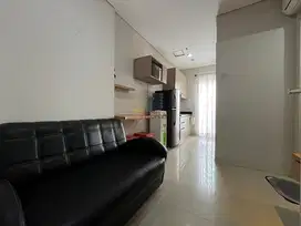 Lantai Hoki, Dijual 1BR Apartemen Madison Park Furnish Interior