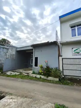 JUAL CEPAT Rumah SHM Baru Jadi Siap Naik Lantai Cirebon Kota
