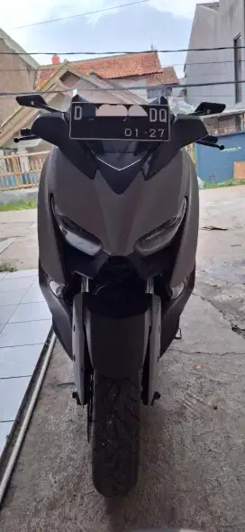 Di jual yamaha xmax 250cc 2022