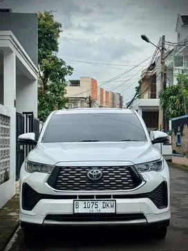 Zenix V Hybrid Modelista 2023