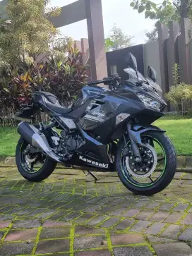 Odo 650 KM‼️Ninja New 250 FI Metallic Grey/Black. Bekas Rasa Baru‼️