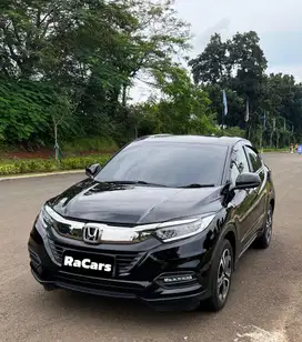 honda hrv e plus special edition se tahun 2021 warna hitam km low