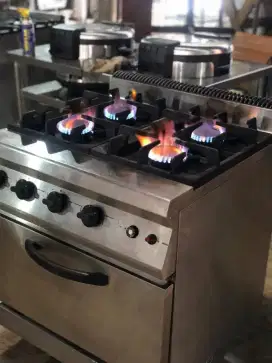 Stove 4 burner with oven GETRA medium pressure