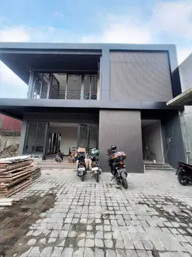 ZN3 Rumah Megah 450 m2 Private Pool Pondok Kelapa Jakarta Timur