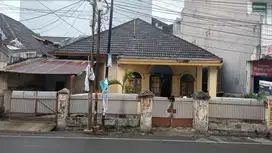 Rumah di Jalan Gunung  Tinggi Mae