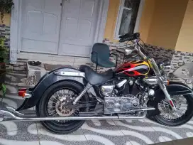 Kaisar Ruby Vtwin 250