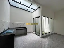 Jual Villa Full Keramik di Komplek Katamso Palace Jalan Perbatasan
