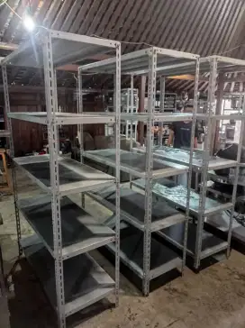 Rak plat besi 5 susun UK 120×50×200 

Stok 3 unit

Hrg 800rb/unit