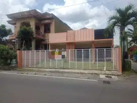 Rumah Siap Huni Cocok Untuk Kantor Dan Mess Karyawan Area Umbulharjo