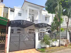 Rumah Sudah Direnovasi dan siap huni, Timur, di Cluster Banjar Wijaya