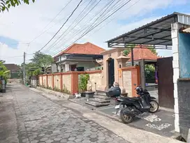 Disewakan rumah tahunan Dgn view sungai