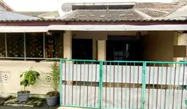 DIJUAL RUMAH DELTASARI INDAH WARU SIDOARJO RON.A1108