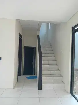 Dijual Rumah Mewah Minimalis Modern Di Area Kota Baru Parahyangan