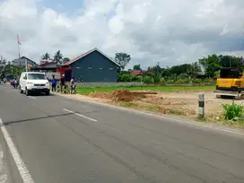 Tepi Jl Sidokarto Godean, Tanah SHM Cocok  Usaha atau Hunian Nyaman