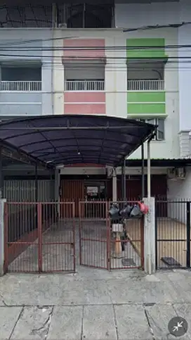 Lokasi Ruko Sangat Strategis, di Jalan Pembangunan 1, Jakarta Pusat