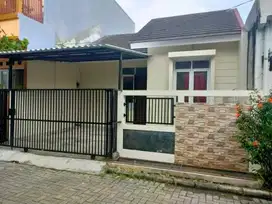 Jual Rumah Di Serpong Terrace Dekat Akses Toll BSD Pamulang