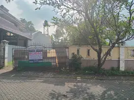 Dijual Cepat Tanah 5.752 m2 SHM Raffles Hills Cibubur