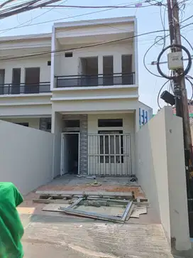 Rumah 2 Lantai Premium & Murrah Dikawasan Cilangkap Jakarta Timur